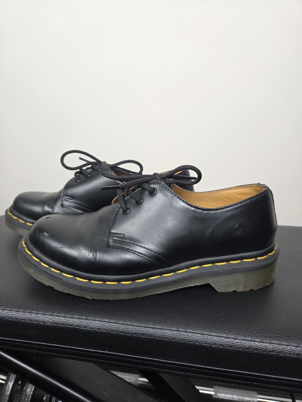 Dr Doc Martens 1461 Black Leather Oxfords Lace Up Shoes Womens 6 3-Eye Low Top